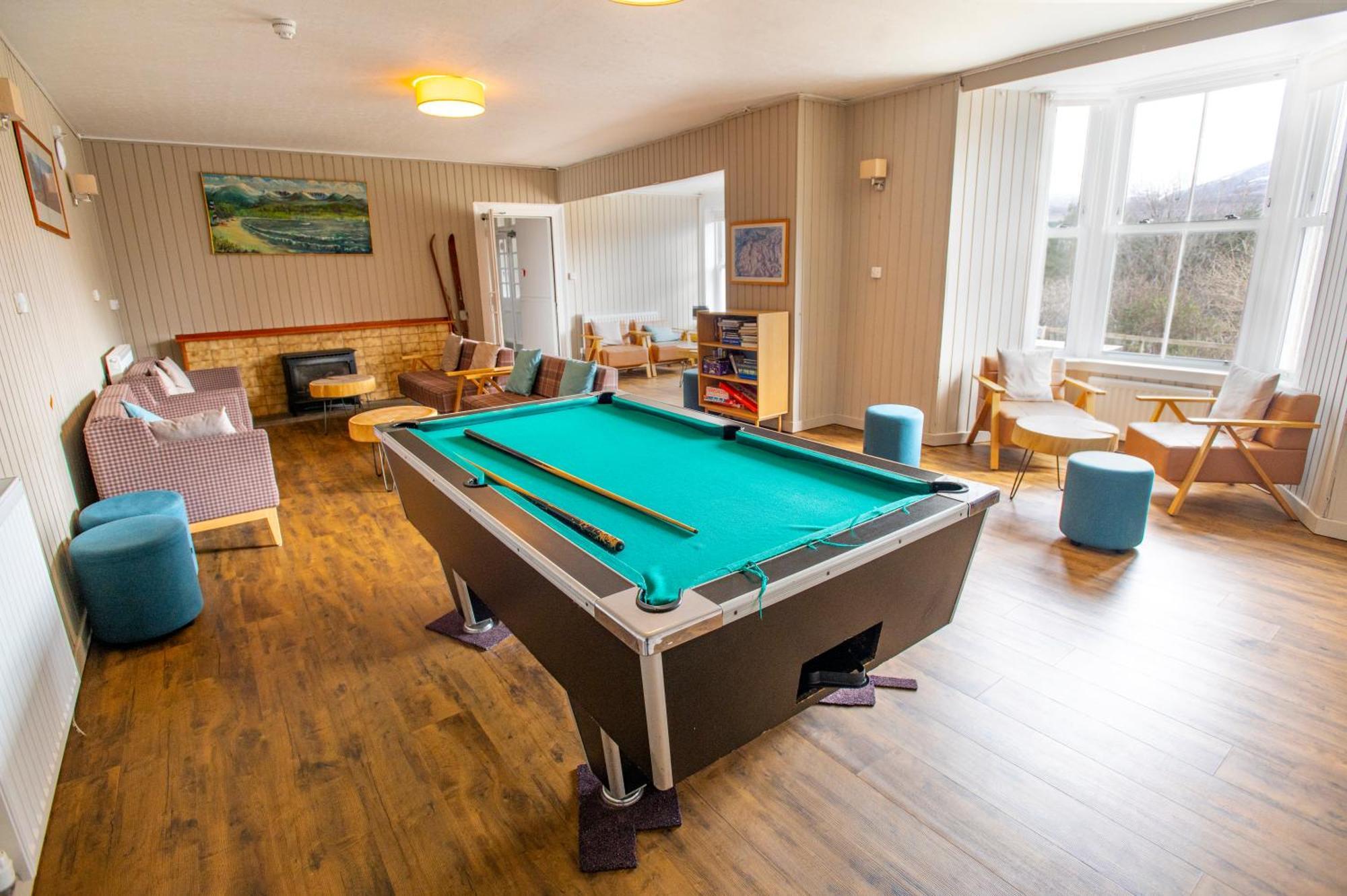 Cairngorm Lodge Youth Hostel Loch Morlich Extérieur photo