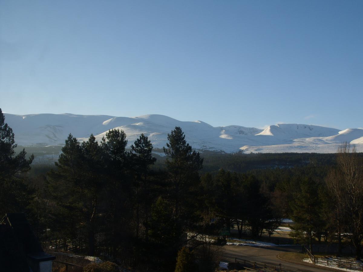Cairngorm Lodge Youth Hostel Loch Morlich Extérieur photo